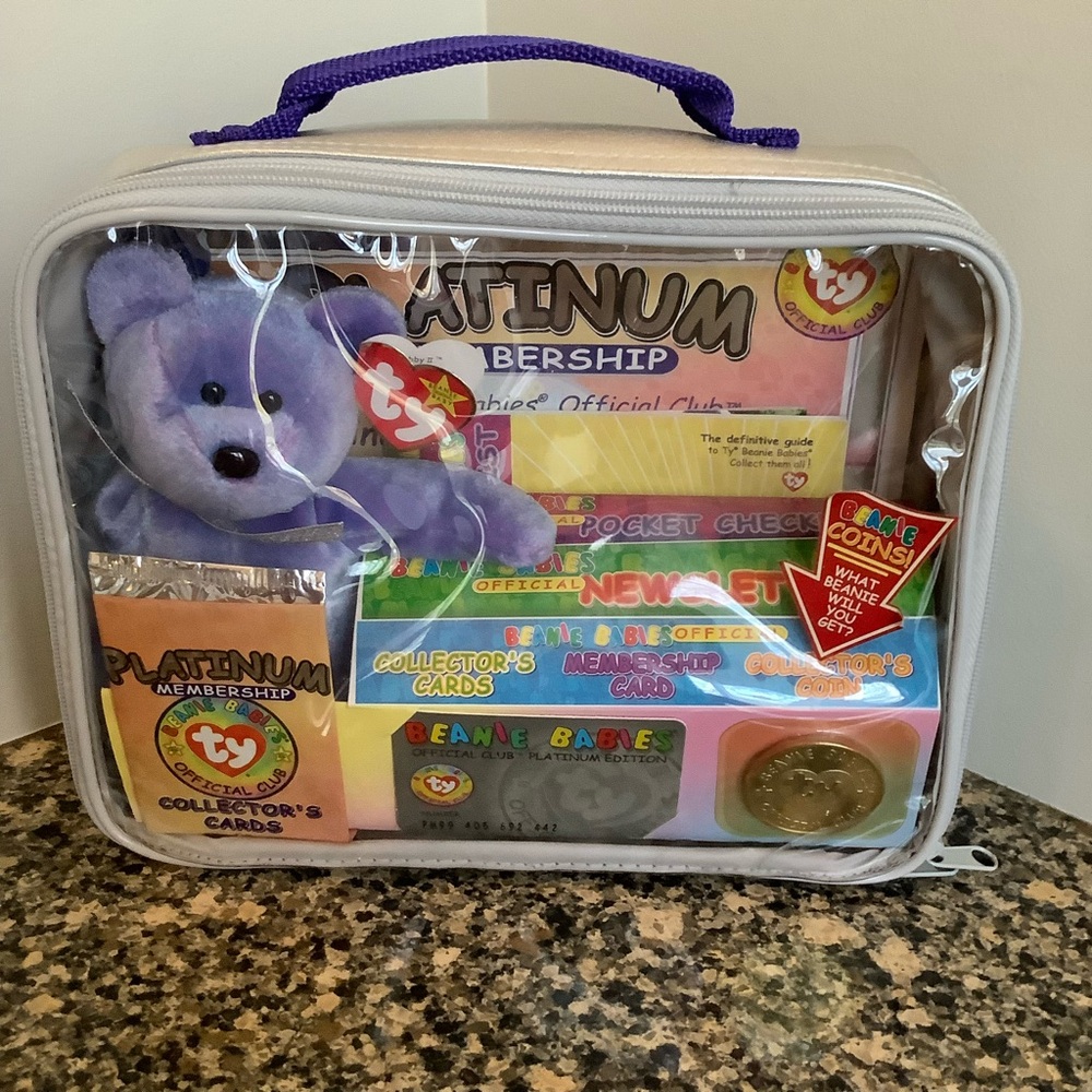 Beanie Babies 1999 Clubby II Platinum Club Kit - Unopened